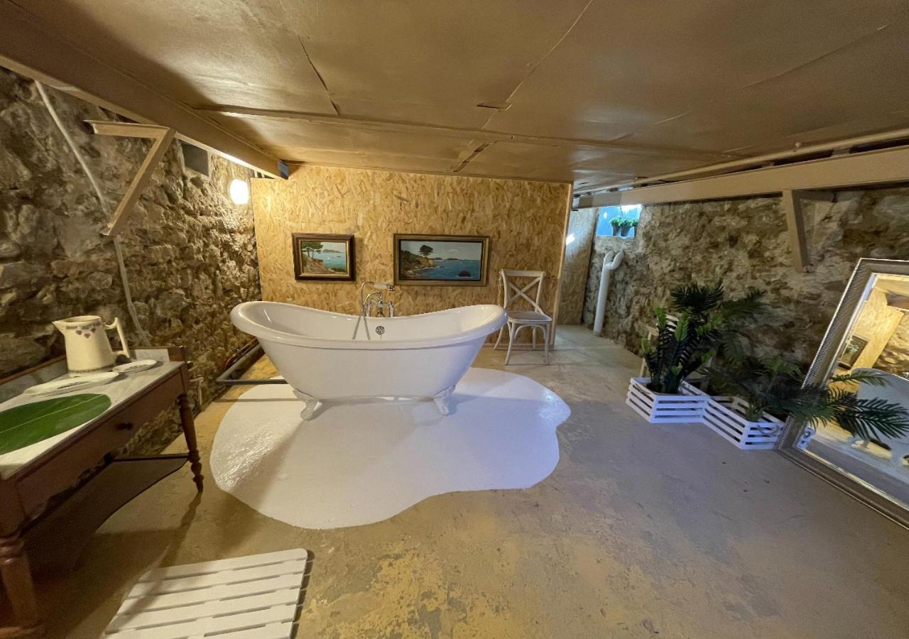 Migaloo Dinard Exterior photo